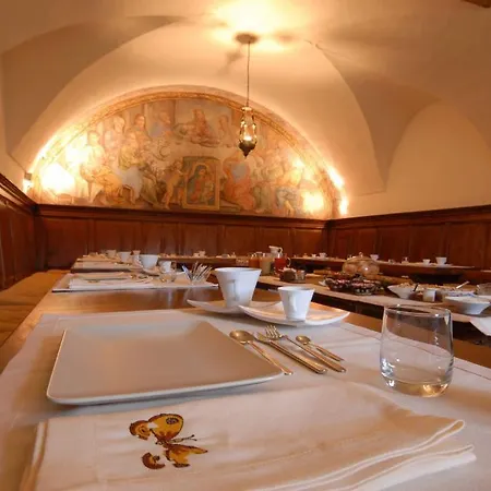 Residenza D'Epoca Ex Convento Della Madonna Di Costantinopoli Lägenhet
